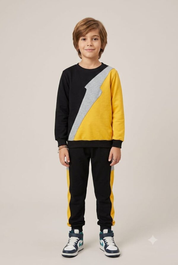 https://kidscloset.pk/wp-content/uploads/2026/07/WhatsApp-Image-2026-07-26-at-12.18.14-AM.jpeg